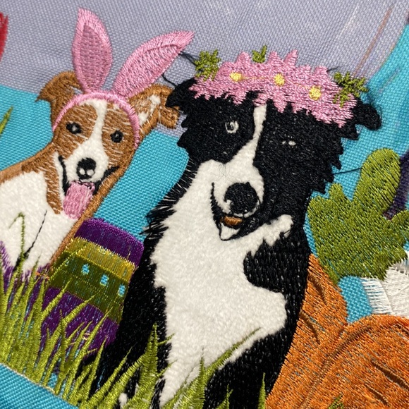 NWT.  Spring dogs, 18’ X 18”, throw pillow. - Picture 3 of 11